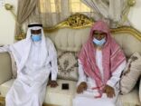 مفتي منطقة جازان الشيخ آل شيبة يزور رئيس لجنة تراحم “زعله “ويطمئن على صحته