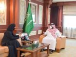 نائب أمير جازان ومساعد وزير التجارة يبحثان معوقات تطوير البيئة التنافسية