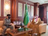 نائب أمير منطقة جازان يستقبل مدير شرطة المنطقة المعين