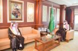 نائب أمير جازان يستقبل مدير فرع هيئة حقوق الإنسان بالمنطقة..