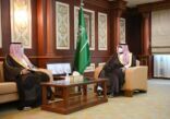 أمير جازان يطّلع على سير عمل المشروعات الصحية في المنطقة