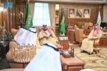 أمير جازان يطلع على أعمال البلديات في محافظات المنطقة