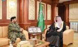 نائب أمير جازان يستقبل وكيل وزارة الداخلية لشؤون الأفواج الأمنية