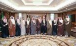 أمير جازان يتسلم التقرير السنوي لفرع الرئاسة العامة للبحوث العلمية والإفتاء بالمنطقة