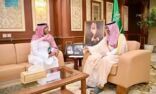 نائب أمير جازان يستقبل مدير مكتب تحقيق الرؤية بالإمارة