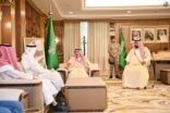 أمير جازان يطلع على الاستعدادات لإطلاق التمرين التعبوي “استجابة 13”