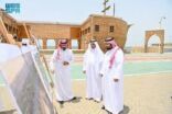 أمير جازان يتفقد الواجهة البحرية