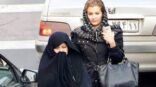 إيران.. تركيب كاميرات في أماكن عامة لرصد “مخالفات الحجاب”