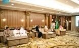 أمير جازان يتسلم التقرير السنوي لهيئة تطوير وتعمير المناطق الجبلية