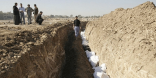 العثور على 9 مقابر جماعية لضحايا “داعش” الأيزيديين بالعراق