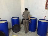 دوريات جازان تضبط مصنع خمور بالعشيماء