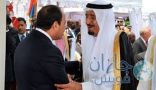 ماذا حدث لحظة مغادرة الملك سلمان القمة العربية؟