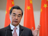 وزير الخارجية الصيني يصف زيارة “بيلوسي” إلى تايوان بـ”العمل المجنون”