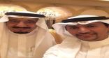 مواطن يحظى بـ “ثاني أفخم” سيلفي مع ولي العهد
