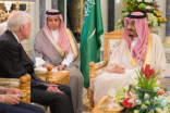 خادم الحرمين يستقبل الرئيس الأمريكي الأسبق جيمي كارتر