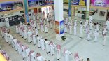 طالب يستعين بشقيقه لضرب مدير مدرسة في “دحيقة جازان”