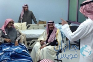 خادم الحرمين يزور الشيخ ناصر الشثري في منزله 6